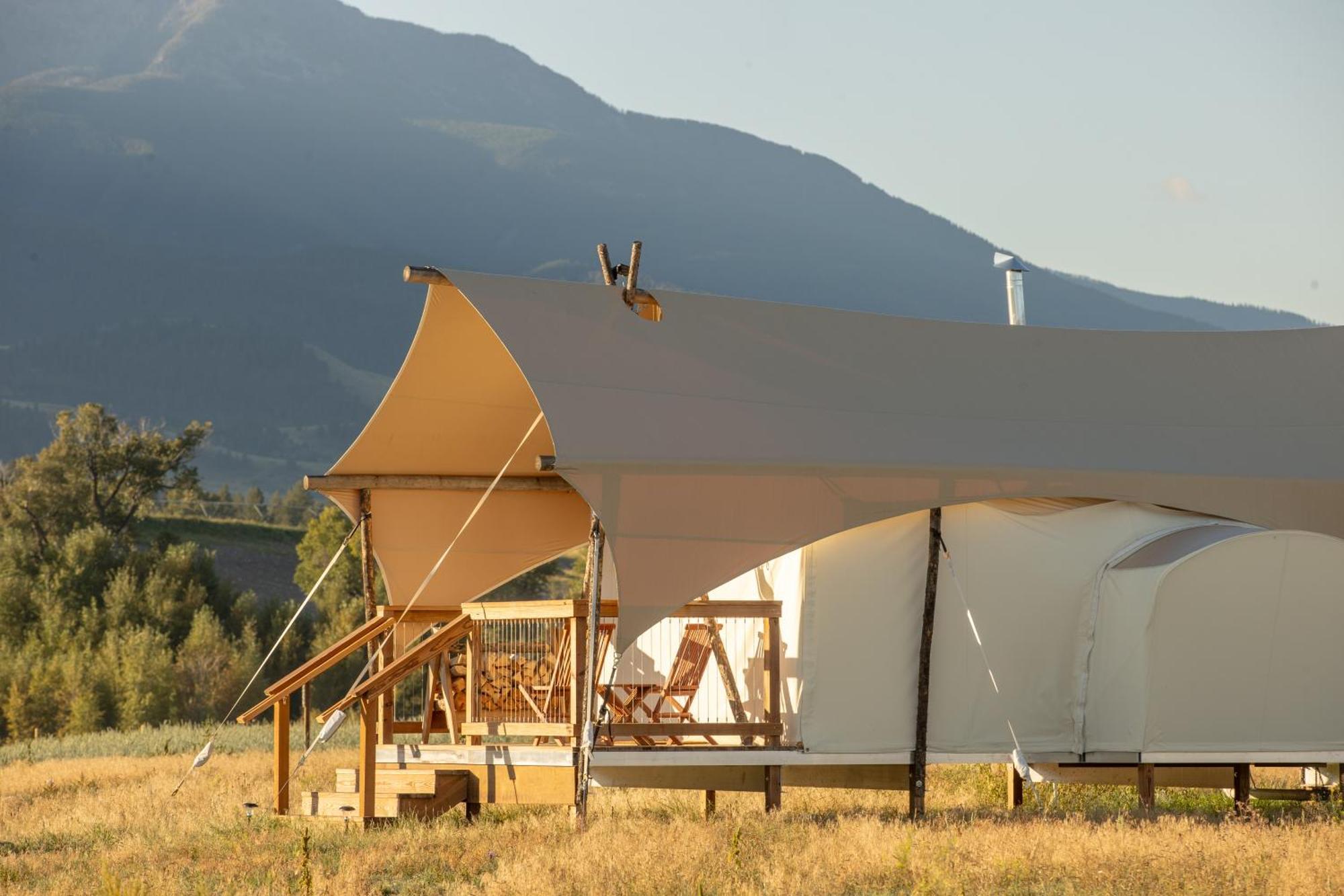 Under Canvas North Yellowstone - Paradise Valley Livingston Exterior foto